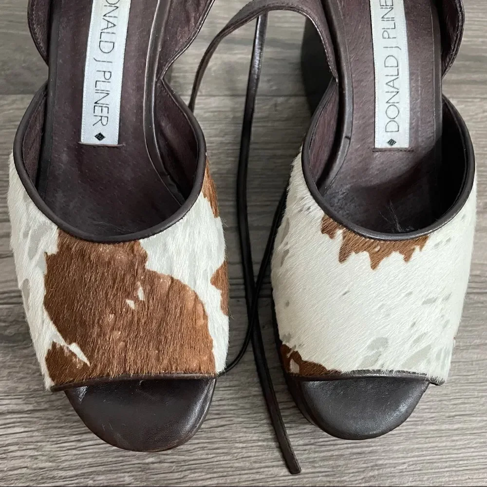 DONALD J. PLINER COWHIDE LEATHER LACE UP COW PRINT CHUNKY HEEL WEDGES